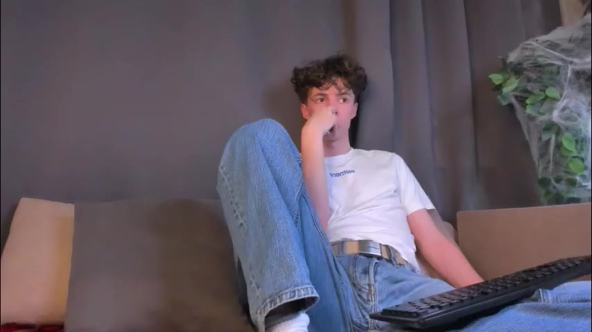 Preview photo of webcam model lukestevens on LiveJasmin