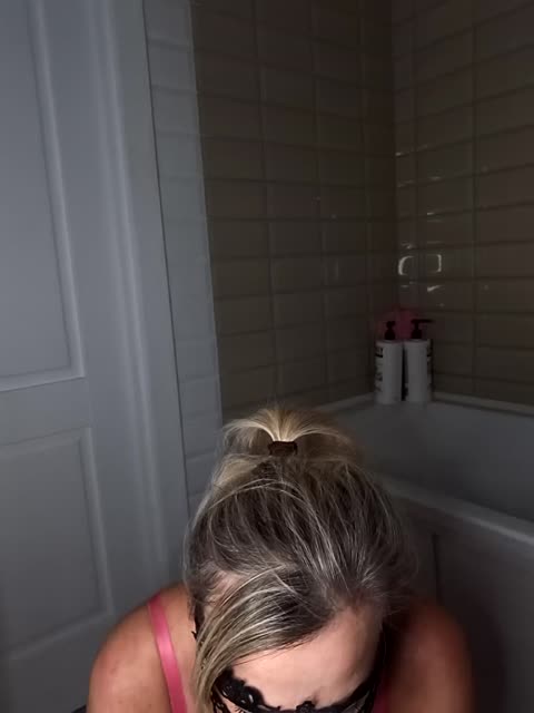 alenkahot na BongaCams: zdjęcia i profil