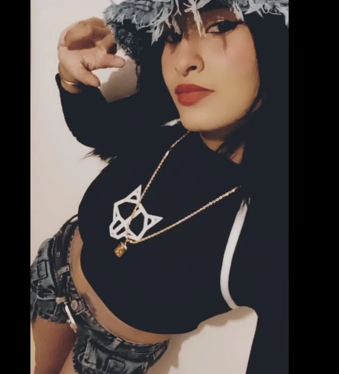 Miss-Tutti, model webcam de Stripchat: fotos