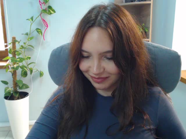 tiarrakoins, modelo webcam de XloveCam: fotos