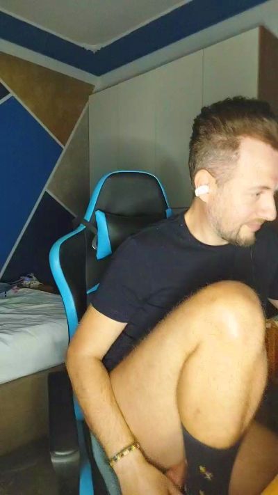 durello8xxx – Webcam-Modell auf Cam4