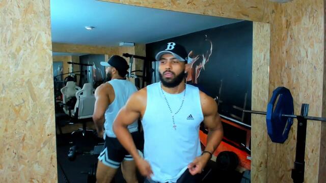 logan-simons na Flirt4Free: fotky a profil