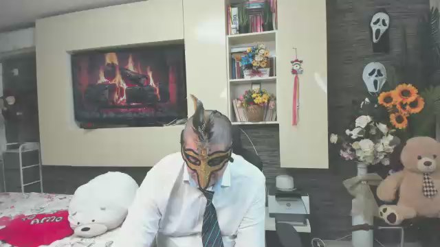crissetan, μοντέλο webcam στο Cam4
