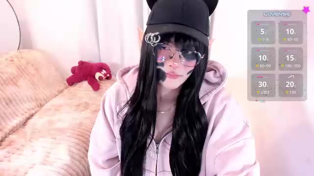 omorimori, model webcam de Chaturbate: fotos