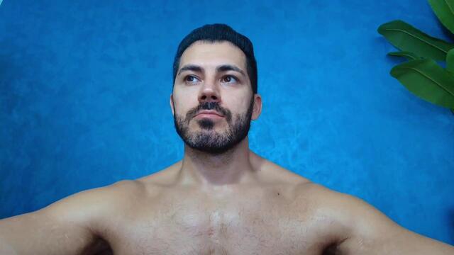 cutler-q – уебкам модел в Flirt4Free: снимки