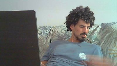 longnight5 – Webcam-Modell auf Cam4