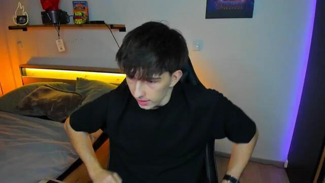 charlie-florenzi na Flirt4Free: zdjęcia i profil
