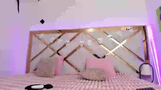 dayanaa, model webcam de Flirt4Free: fotos