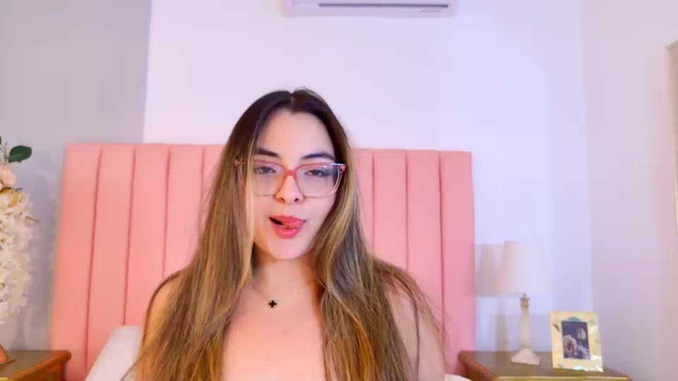 victoriabellar, webcam-malli (XloveCam): kuvat
