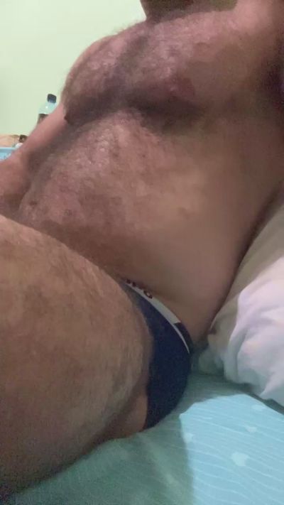 Preview photo of webcam model hairynhotguy on Cam4