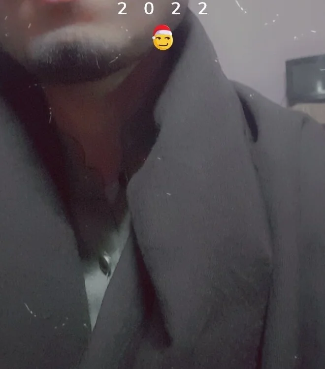 Preview photo of webcam model desi7inchisdick on Stripchat
