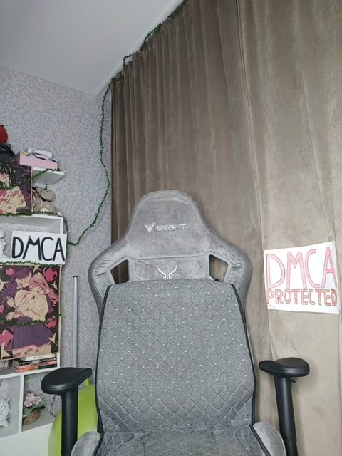 badgirlv1: عارضة كاميرا ويب على BongaCams