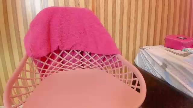 sweet__luna__ – уебкам модел в Chaturbate: снимки
