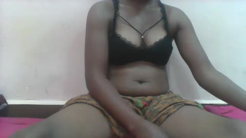 ayischah — BongaCams 直播模特：照片与资料