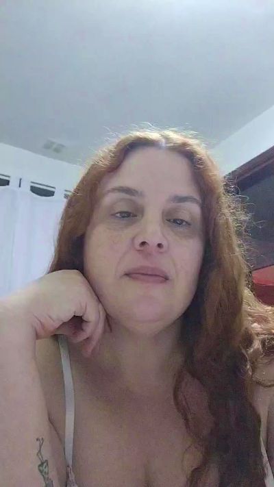 yaya2065 – Webcam-Modell auf Cam4