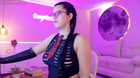 shanellmoore — BongaCamsのライブ配信モデル：写真・プロフィール