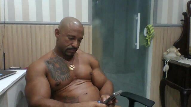 hebert-gomes, cam model su Flirt4Free: foto