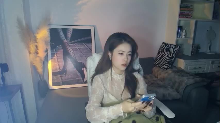 elenamao ב-LiveJasmin: תמונות ופרופיל