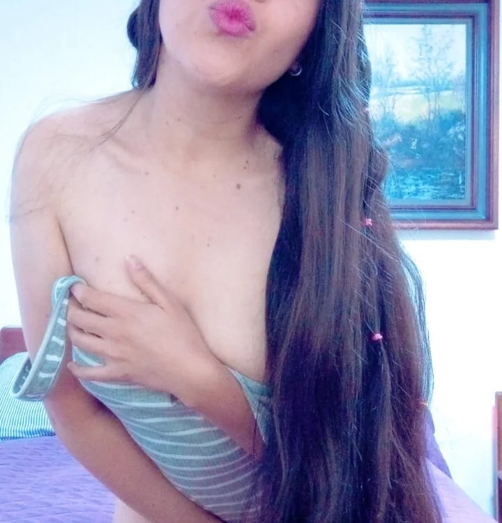 violettaandtomas7 – Stripchat webkamerás modell
