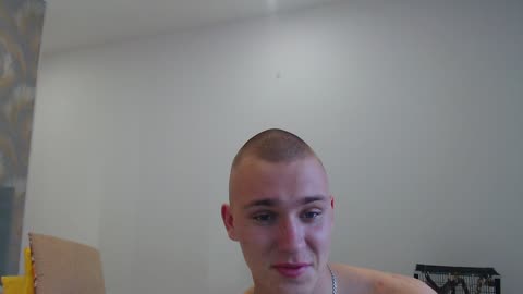 zefir2007 – BongaCams webkamerás modell