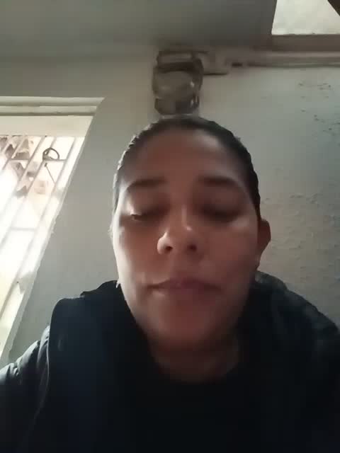 paulettelovex: عارضة كاميرا ويب على XloveCam