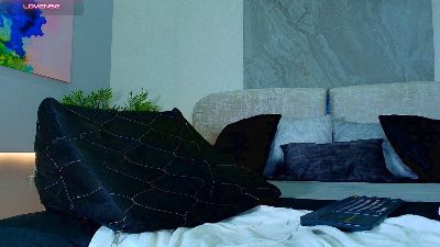 Preview photo of webcam model lorenzo_walker on Cam4