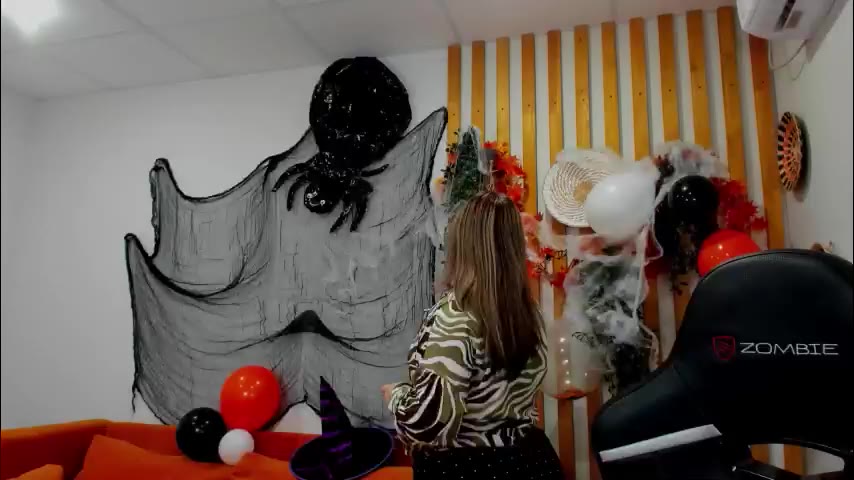 serencaron, μοντέλο webcam στο LiveJasmin