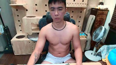 Preview photo of webcam model uransw on Cam4