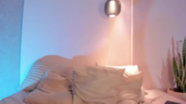 angeline777, model webcam pe Chaturbate: poze