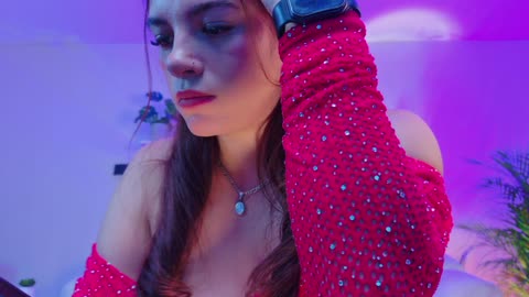 Preview photo of webcam model saralennoxx on BongaCams