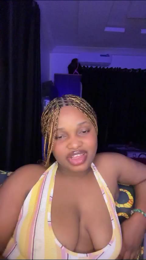 scaletivy na LiveJasmin: slike in profil