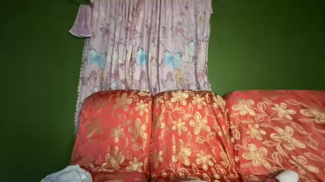 Preview photo of webcam model miamalkovax on Chaturbate