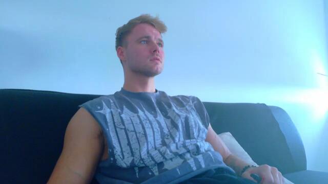 Preview photo of webcam model robin-rieff on Flirt4Free