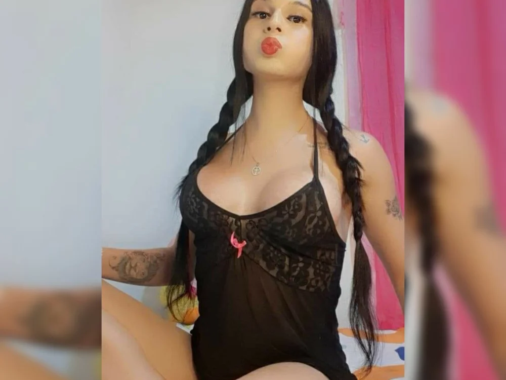Pamela_Belle — Stripchat वेबकैम मॉडल: फ़ोटो