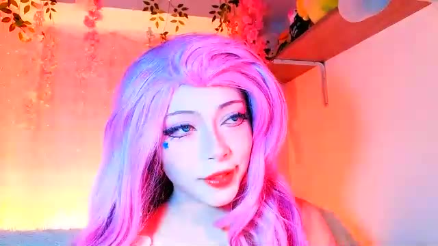 seraphine23_ — Chaturbate 直播模特：照片与资料