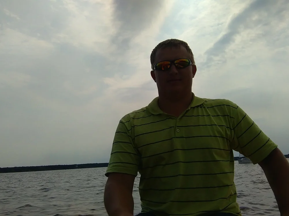 Preview photo of webcam model raf1b on Stripchat