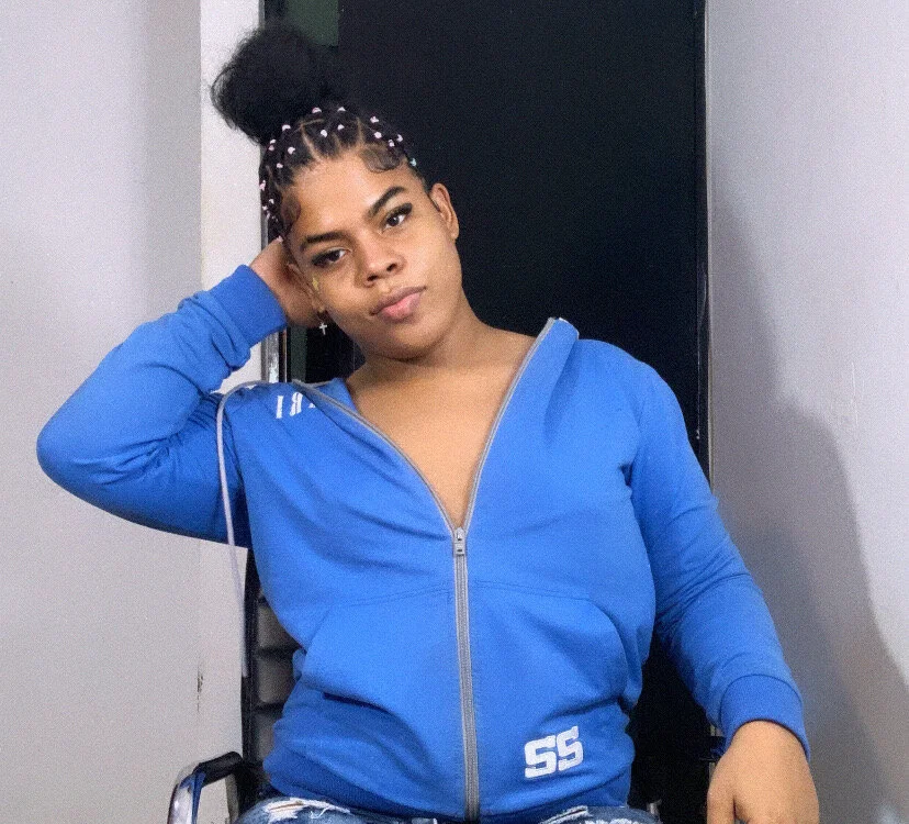 zoe_rosse4 на Stripchat: слики и профил