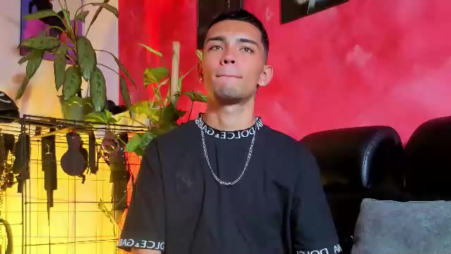 matthewfoxxx — Chaturbate वेबकैम मॉडल: फ़ोटो