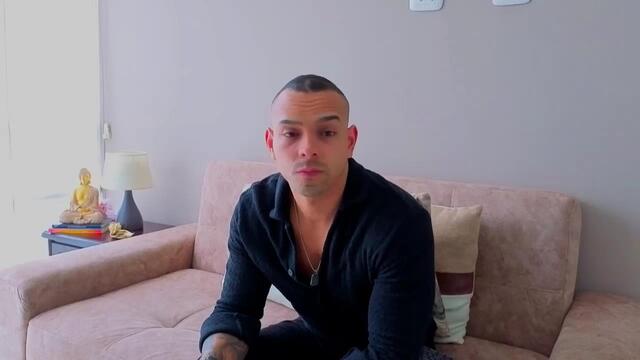 Preview photo of webcam model bastian-delux on Flirt4Free