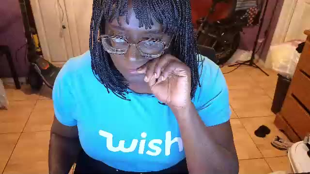 naomifux, model webcam pe Chaturbate: poze