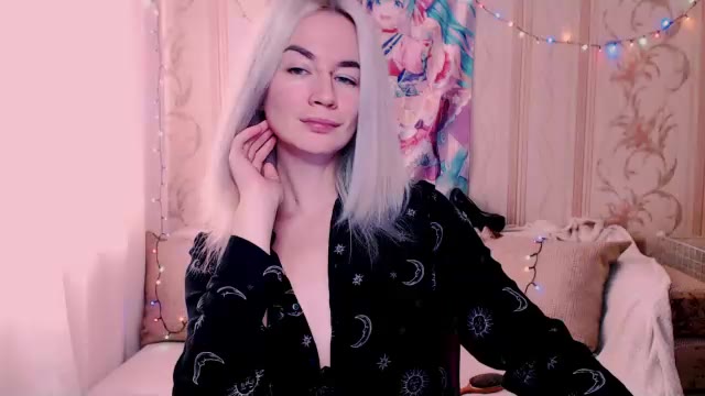 carinfox, webcammodel op Chaturbate: foto's