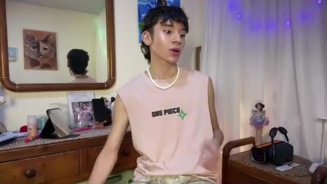 imcoltonalvin — Chaturbate ওয়েবক্যাম মডেল: ছবি