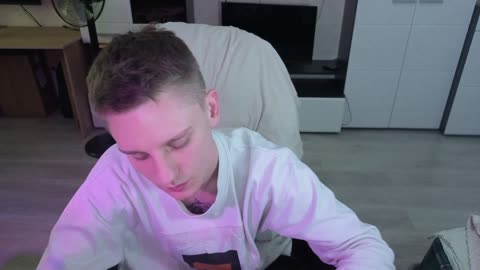 crybaby282, μοντέλο webcam στο BongaCams