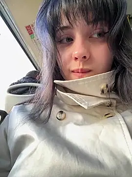 Only_April, webcam-malli (Stripchat): kuvat