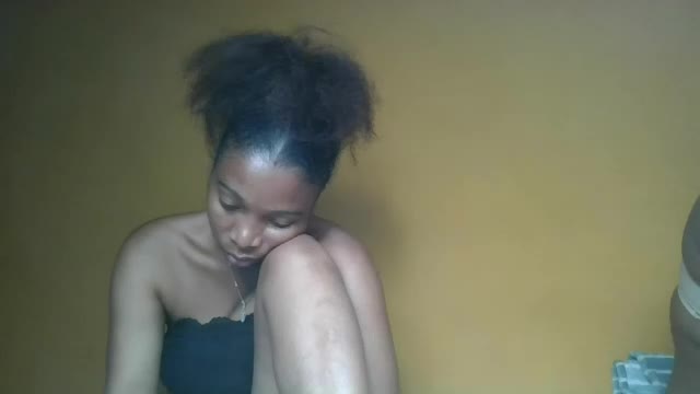francettee, cam model su Chaturbate: foto