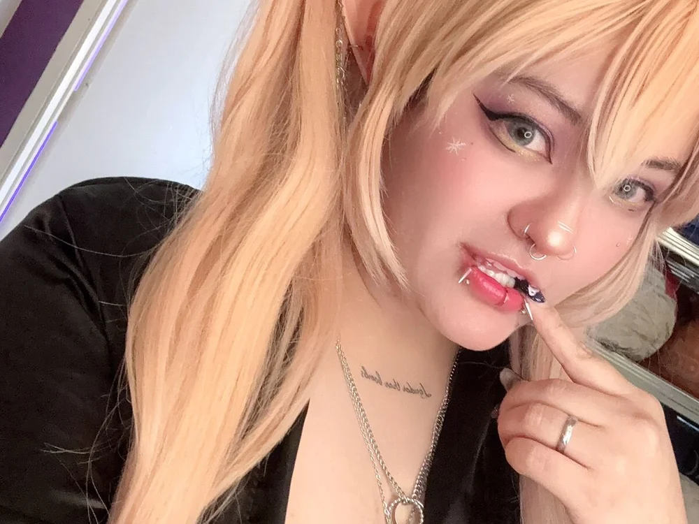 lucky-leah — Stripchatのライブ配信モデル：写真・プロフィール