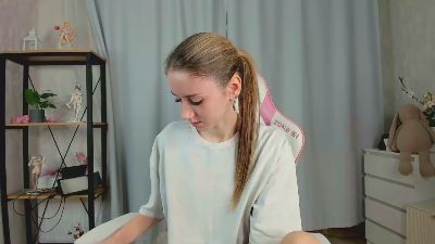 elvirayorio na Cam4: fotky a profil