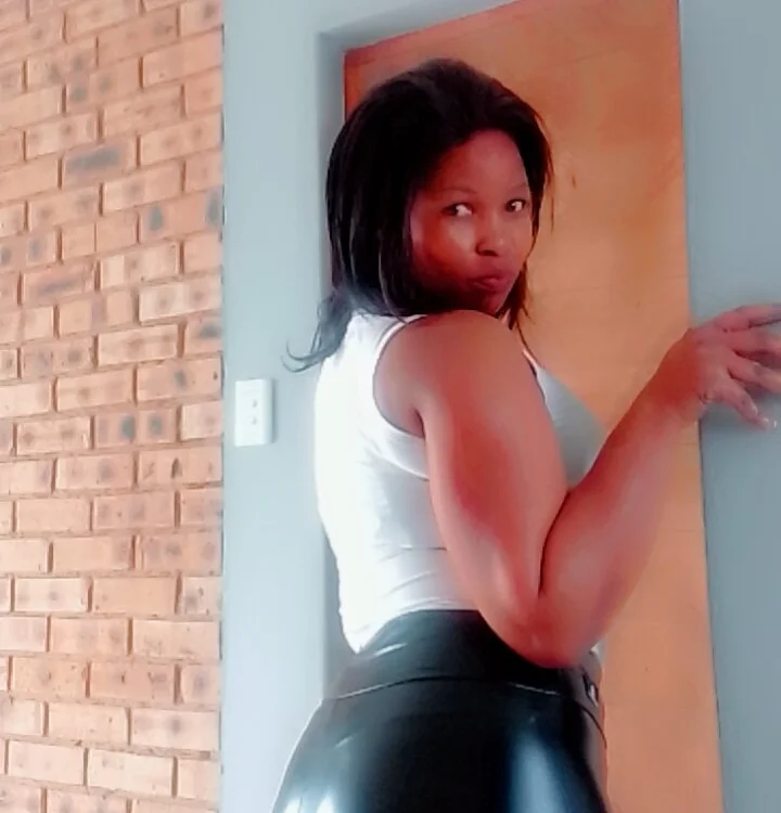 SexyCamila-22, webcam model na Stripchat: slike