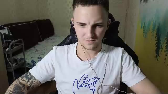 golden_boyyy21 – Chaturbate webkamerás modell