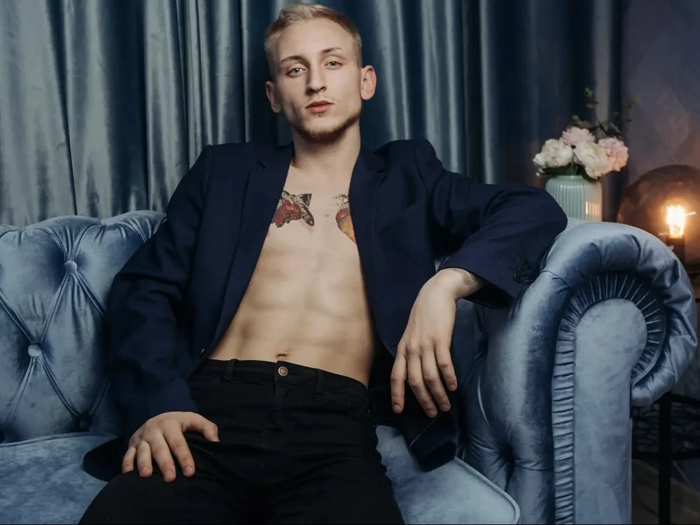 Marty_Ken, вебкам модел на Stripchat: слике